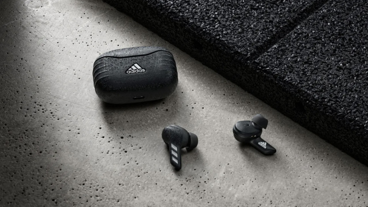Adidas imzalı tamamen kablosuz kulaklıklar tanıtıldı!